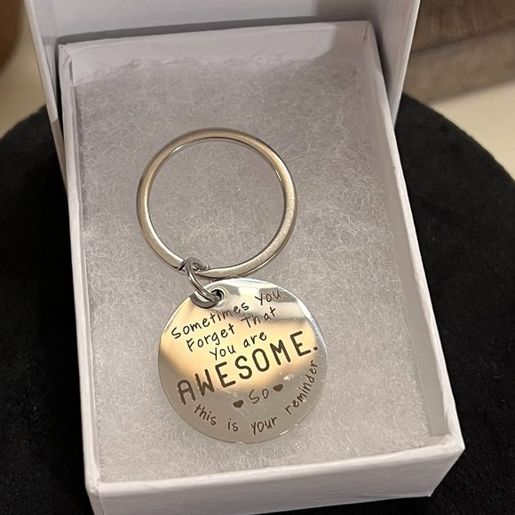 Key Chain - You Are Awesome - Picture 3 of 3